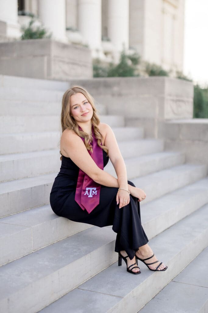 TAMU Senior Photos | Grace's Graduation Session at Texas A&M - archerphotog.com TAMU Senior Photos | Grace's Graduation Session at Texas A&M - archerphotog.com